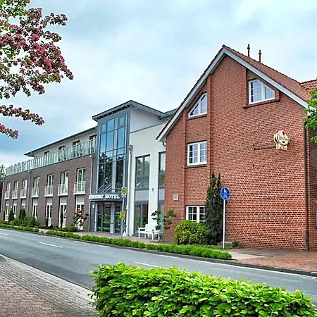 Drei Linden Otel