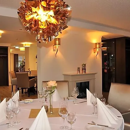 Drei Linden Otel 3*