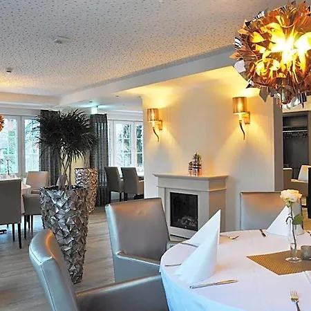 Otel Drei Linden 3*