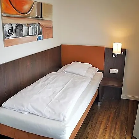 Drei Linden Otel Twist