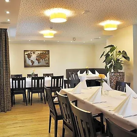 Drei Linden Otel 3*